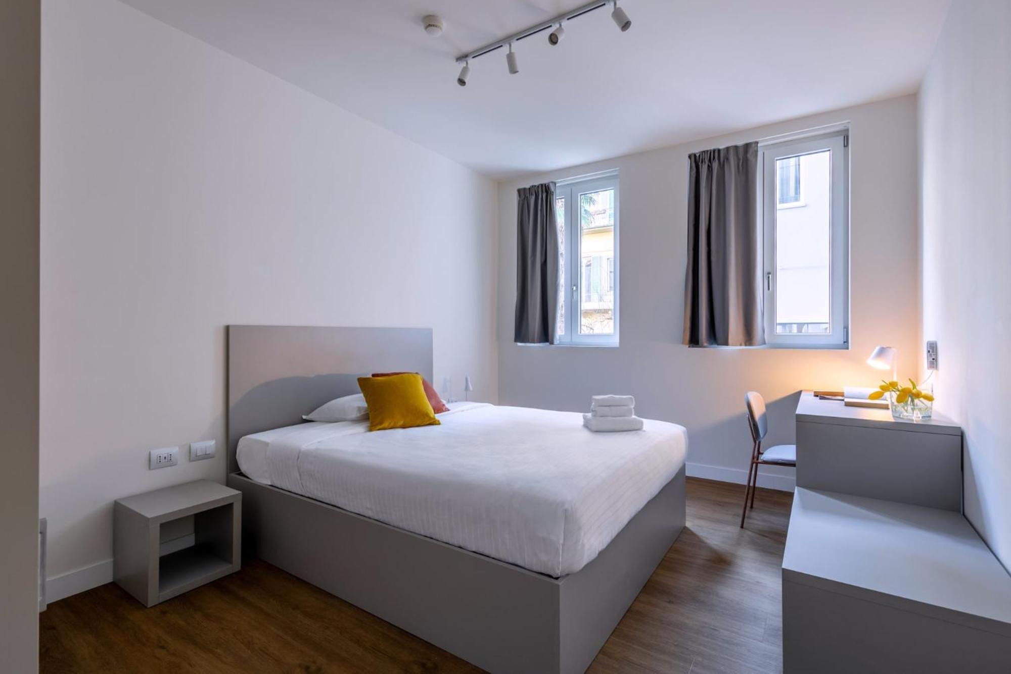 Hostal S4