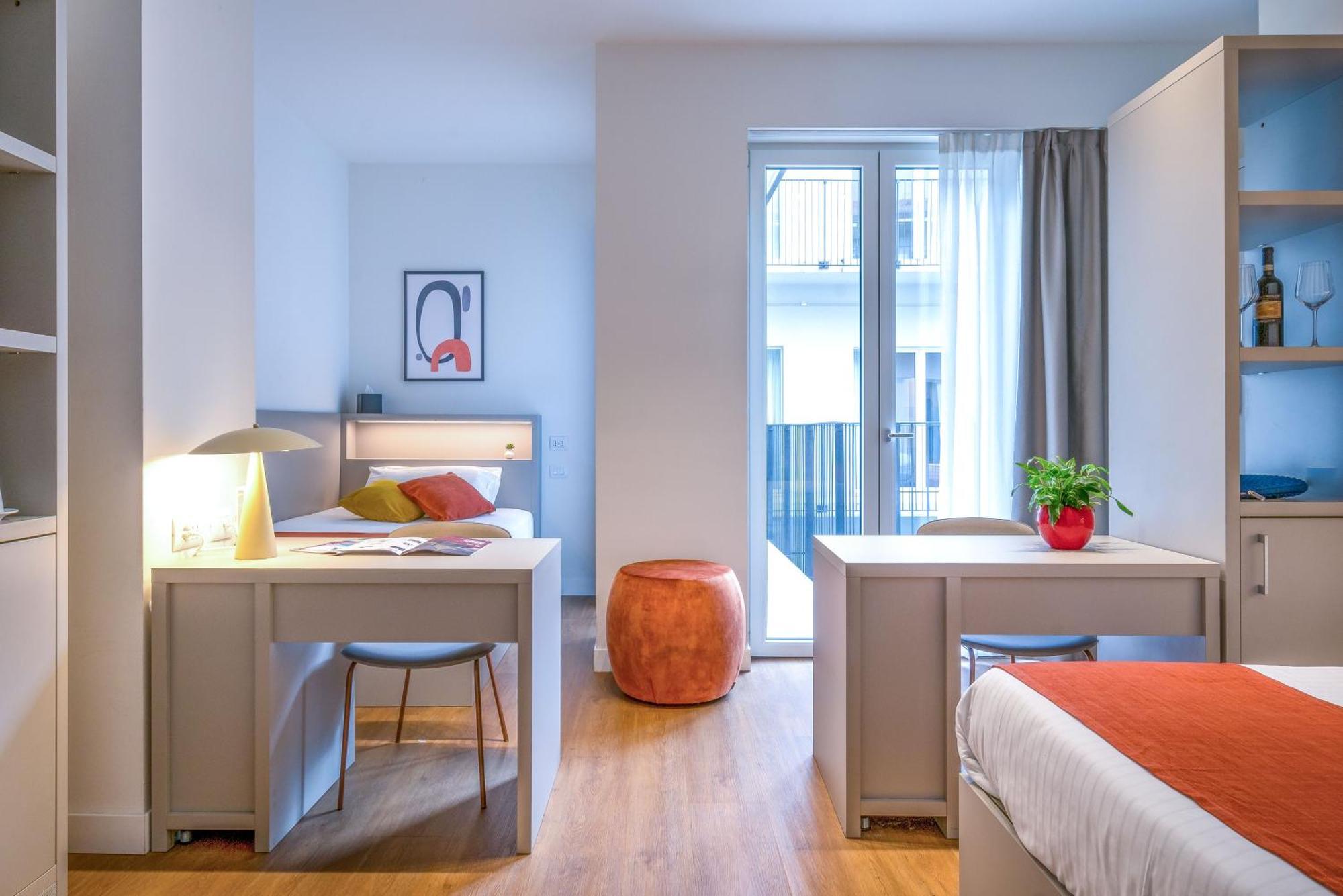 Hostal S4
